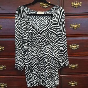 MICHAEL Michael Kors Black And White Zebra Patterned 3/4 Sleeve Top